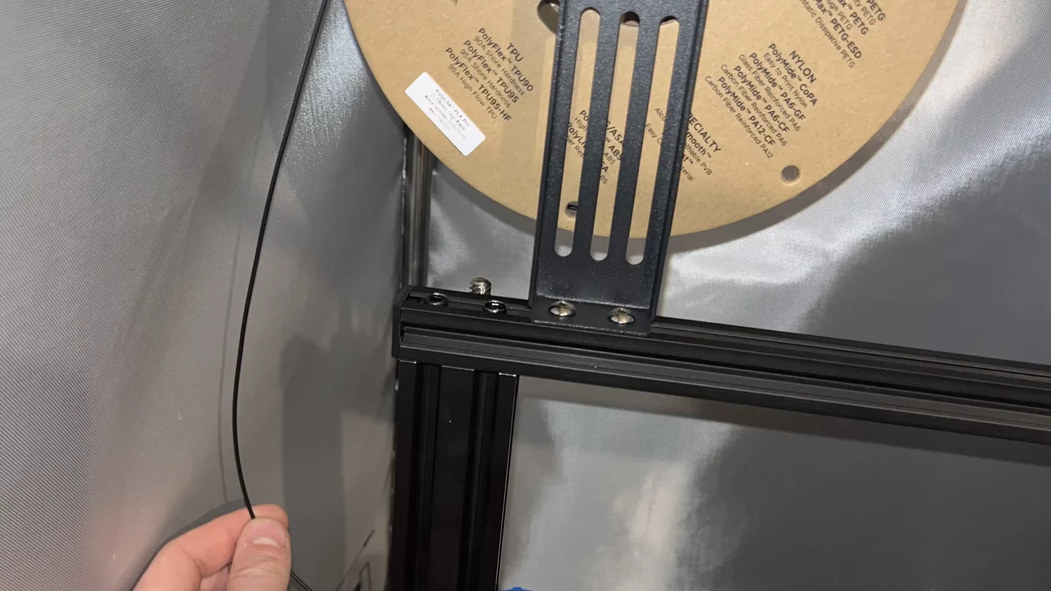 insert filament extruder