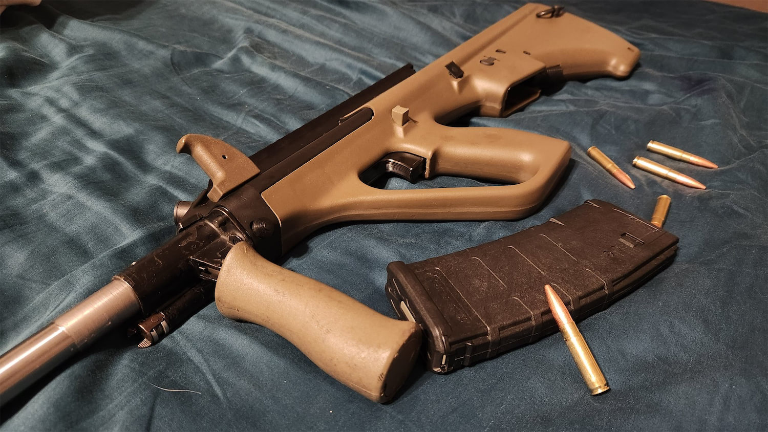 nylaug orange printed