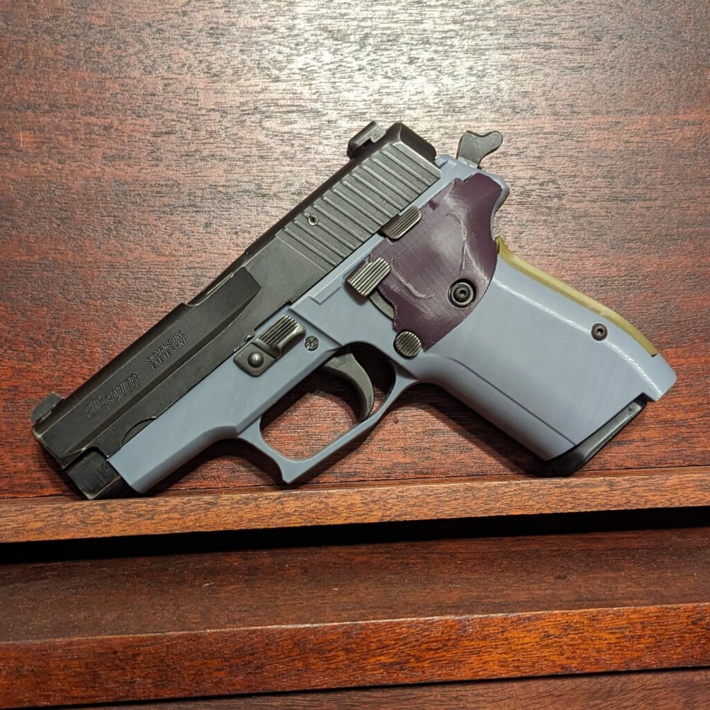 P228